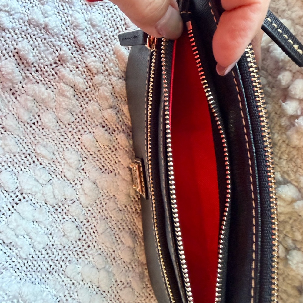 Dooney & Bourke Black Triple-Zip Wristlet 5x8 NWOT - Picture 7 of 11